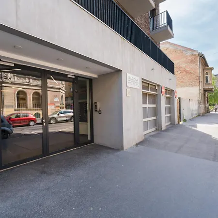 Brand New Modern Apartment-balcony-garage Apartamento Budapest
