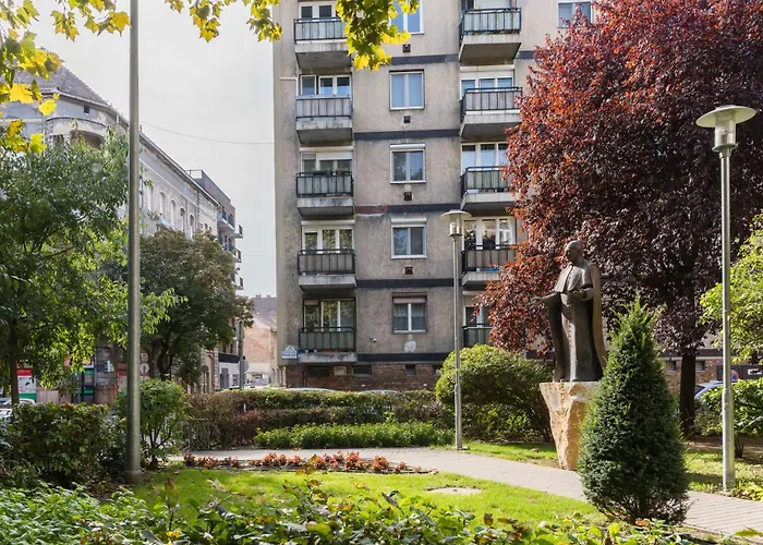 Appartement Brand New Modern Apartment-balcony-garage *