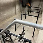 Brand New Modern Apartment-balcony-garage *
