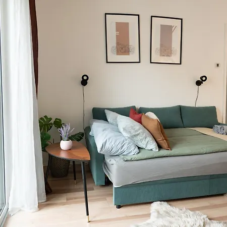 Brand New Modern Apartment-balcony-garage Appartement