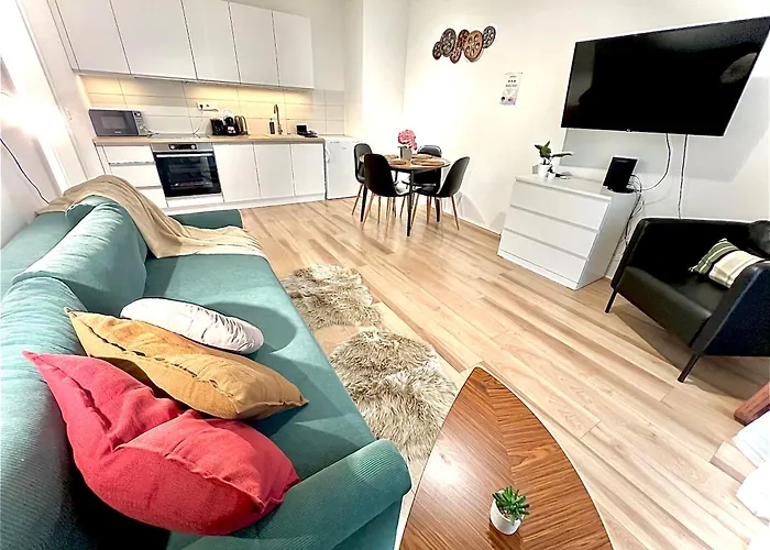 Brand New Modern Apartment-balcony-garage *